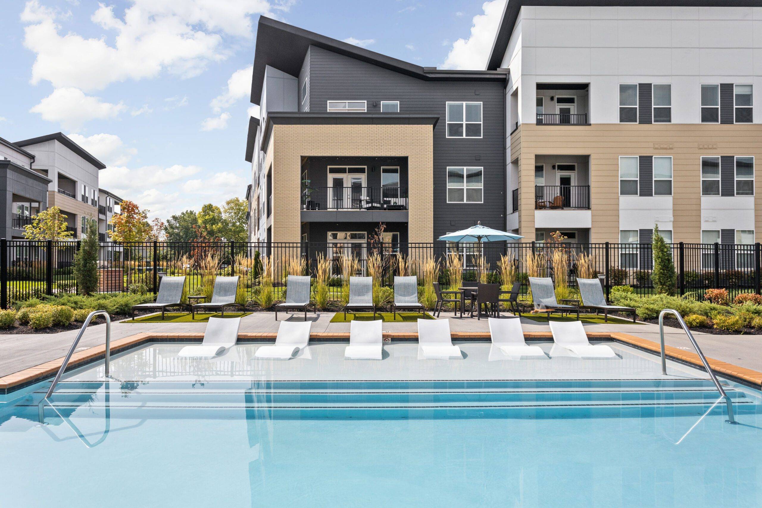 Gallery in Zionsville, Indiana Aria of Zionsville Apartments